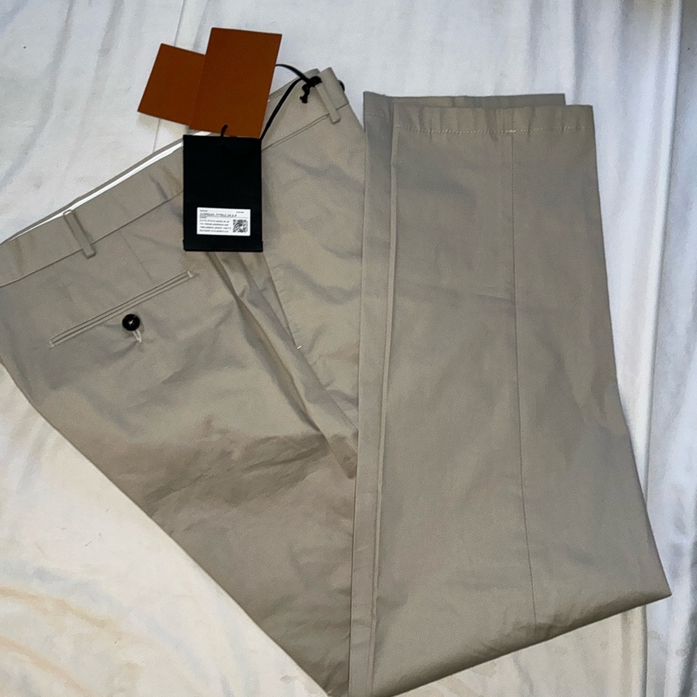 ZEGNA. Mens Tan Pants elegant style flat front, size 38/32
